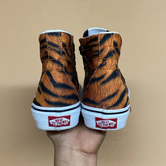Vans Sk8 HI “Tiger Print” - Picture 5 of 16